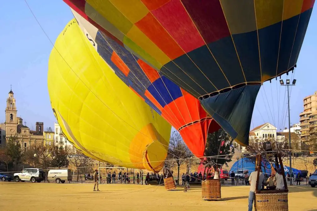 How To Become A Hot Air Balloon Pilot